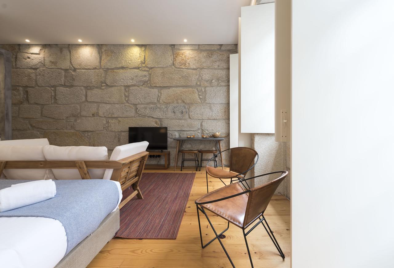 Lovelystay - Rico'S Apartment - Almada 2º F Porto Buitenkant foto