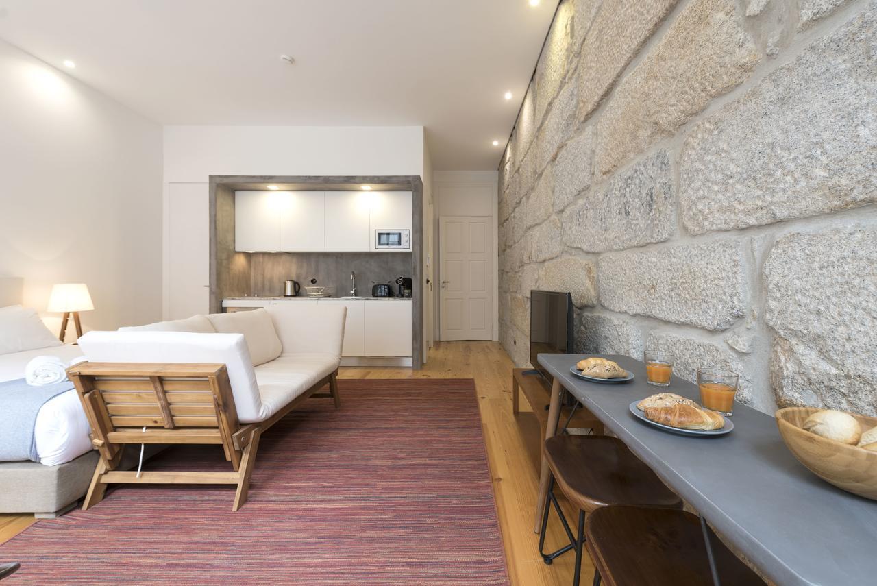 Lovelystay - Rico'S Apartment - Almada 2º F Porto Buitenkant foto