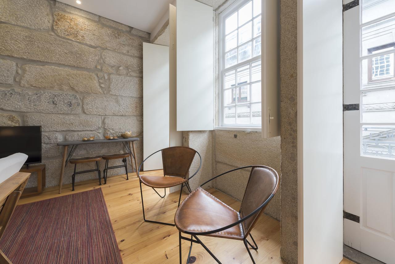 Lovelystay - Rico'S Apartment - Almada 2º F Porto Buitenkant foto