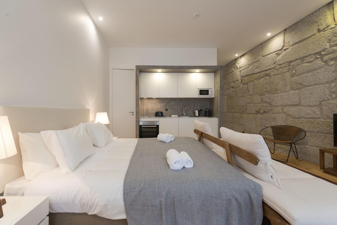 Lovelystay - Rico'S Apartment - Almada 2º F Porto Buitenkant foto