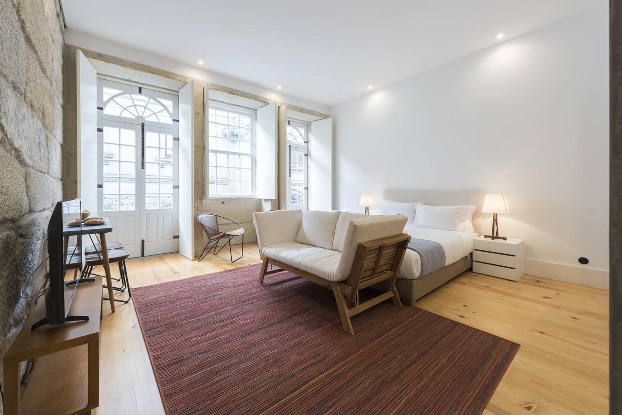 Lovelystay - Rico'S Apartment - Almada 2º F Porto Buitenkant foto